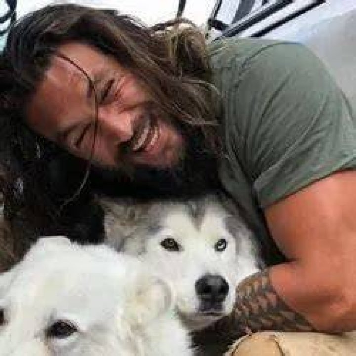 Jason Momoa Pets