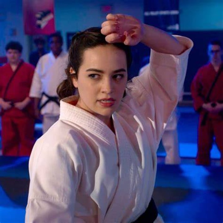 What happens to Yasmine in Cobra Kai season 3?